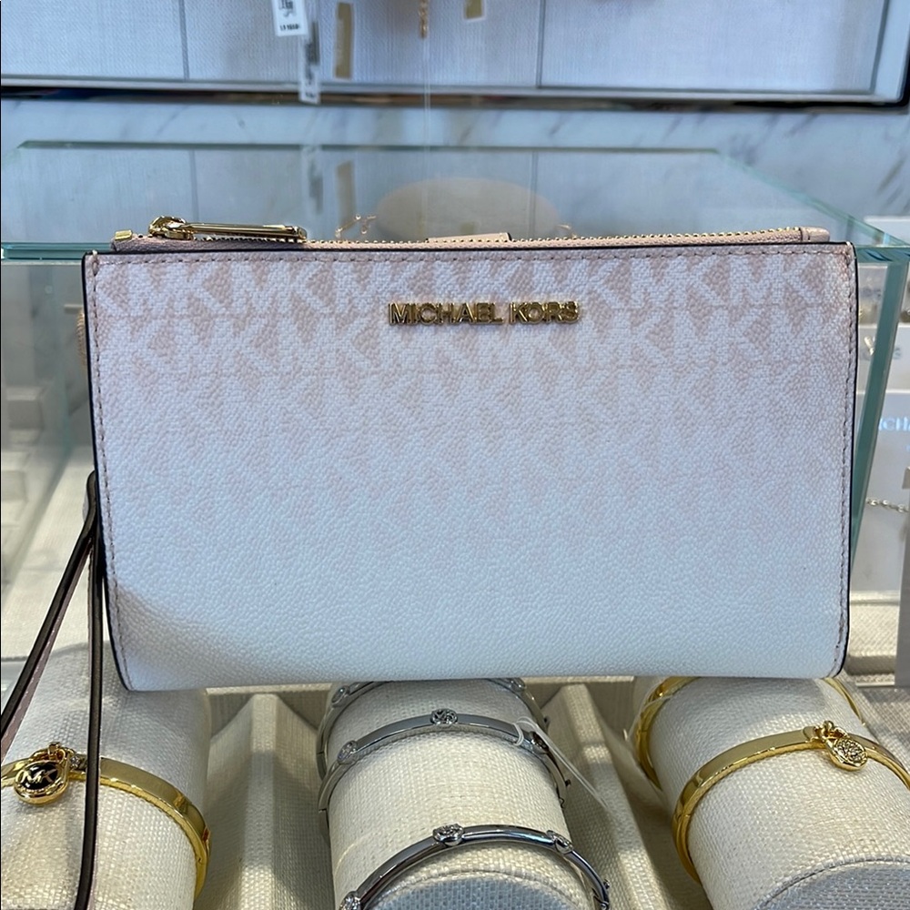 MICHAEL KORS Jet Set Lg Ombré Signature Logo Wristlet Phone Holder Wallet 
POWDR